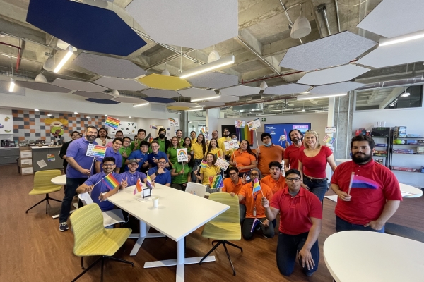 Insulet employees celebrate Pride Da